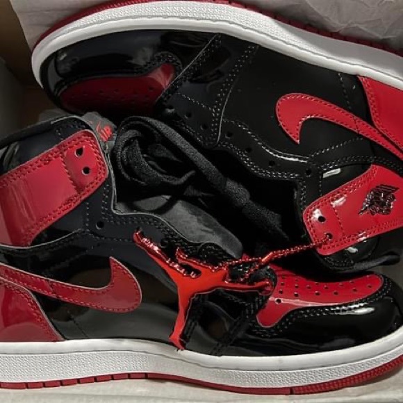 Jordan 1 Retro High OG Patent Bred Brand New with Box - Picture 2 of 3